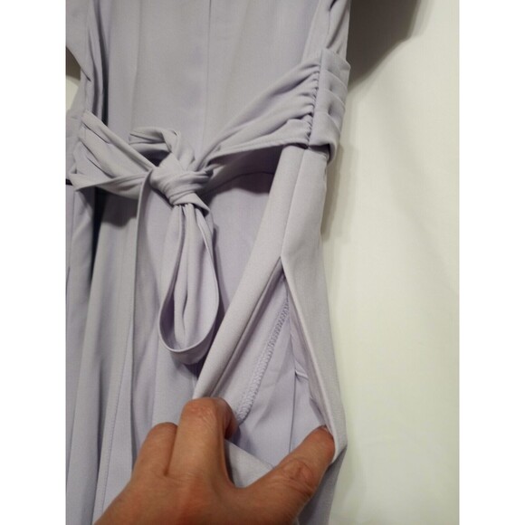 Gal Meets Glam Seraphina Bodice Midi Dress Lavender Size 8. Short Sleeve V-Neck - Picture 4 of 16